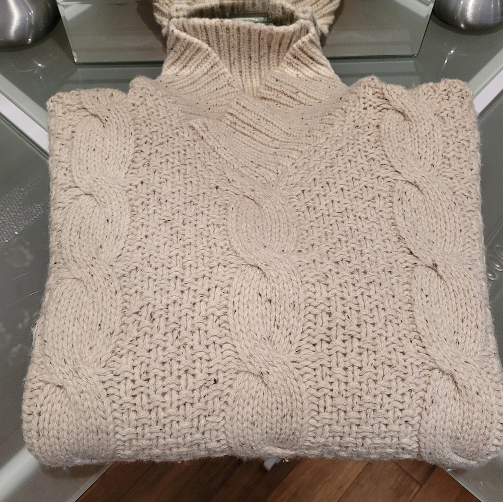 BURBERRY MEN'S SWEATER SIZE S